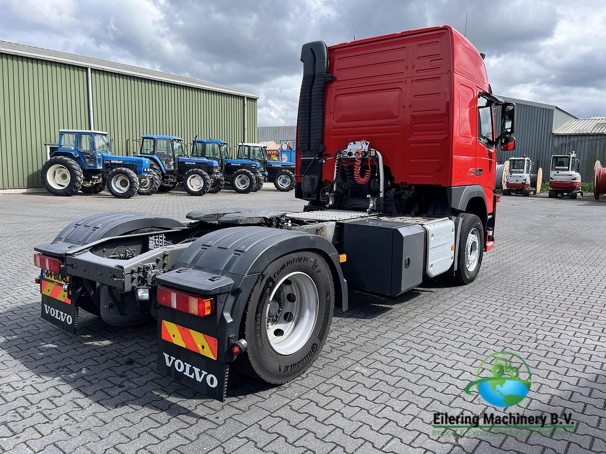 Used 2017 Volvo FM460 + PTO