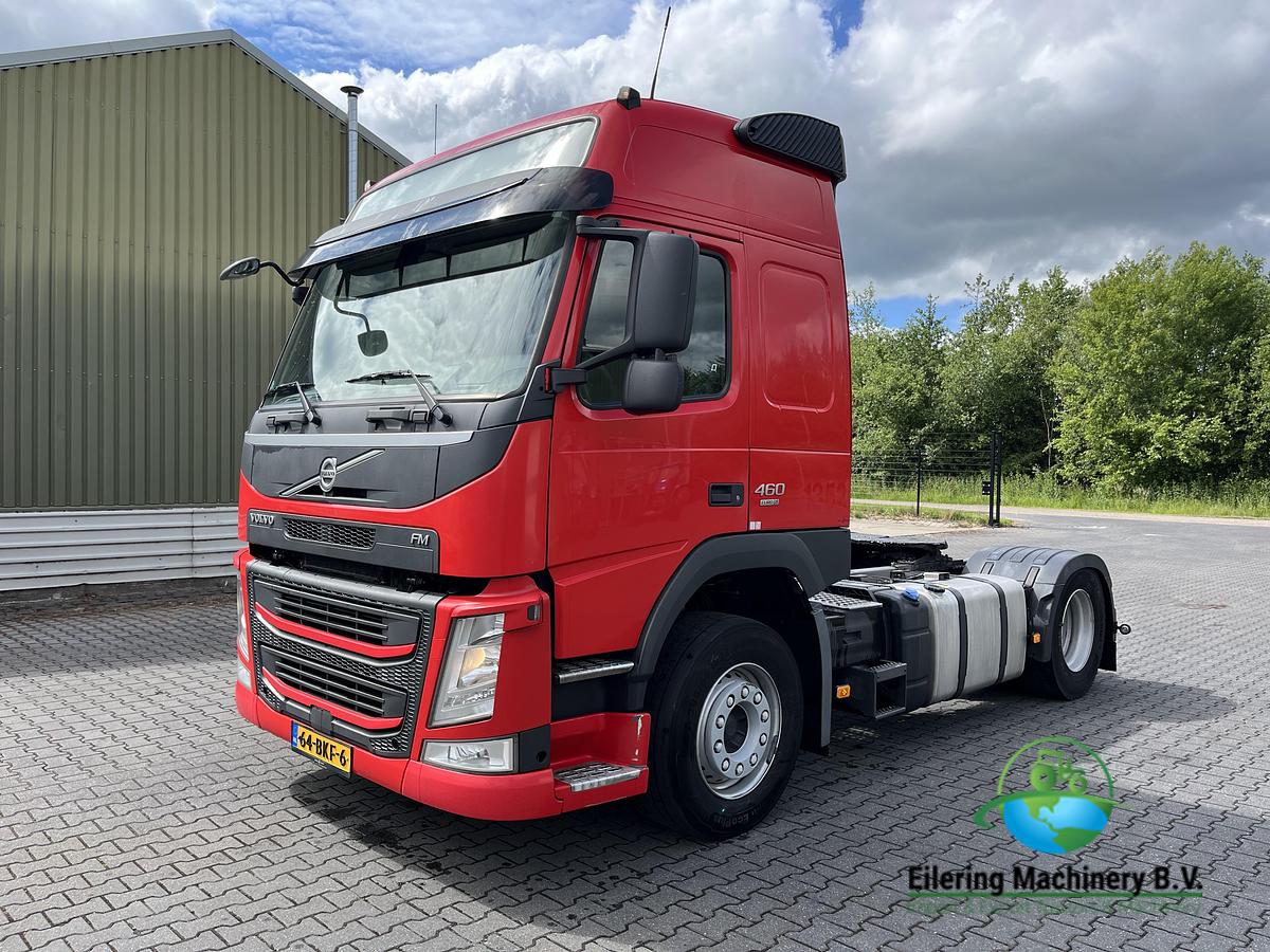 Used 2017 Volvo FM460 + PTO