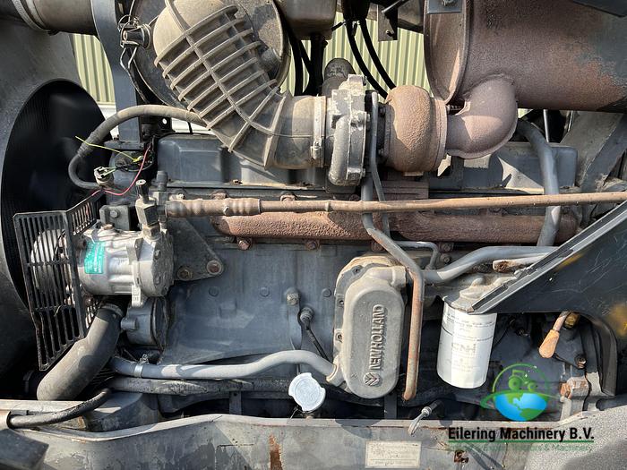 Used 1998 New Holland M135 Range Command, Creeper