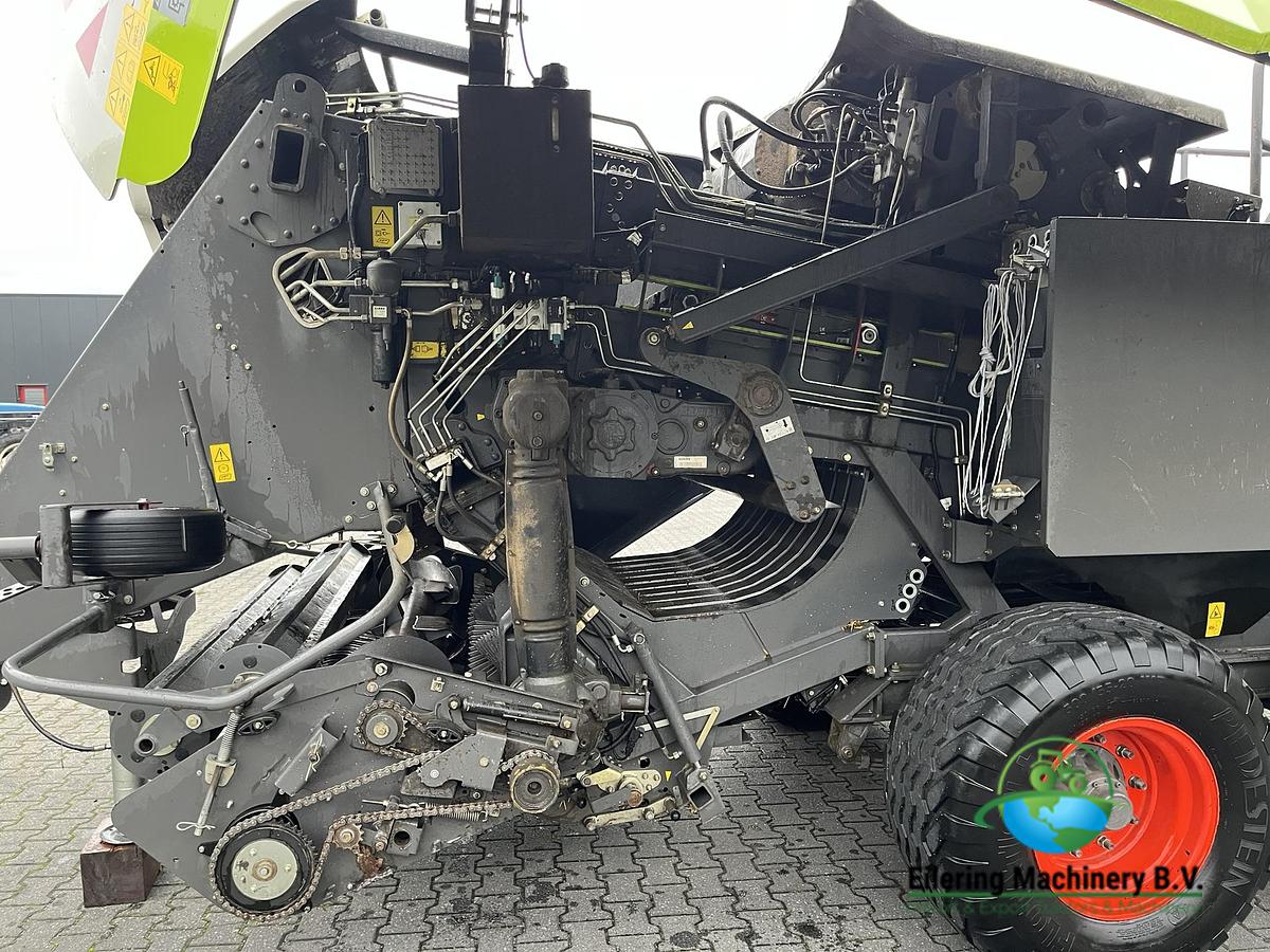 Used 2012 Claas Quadrant 3200 RC