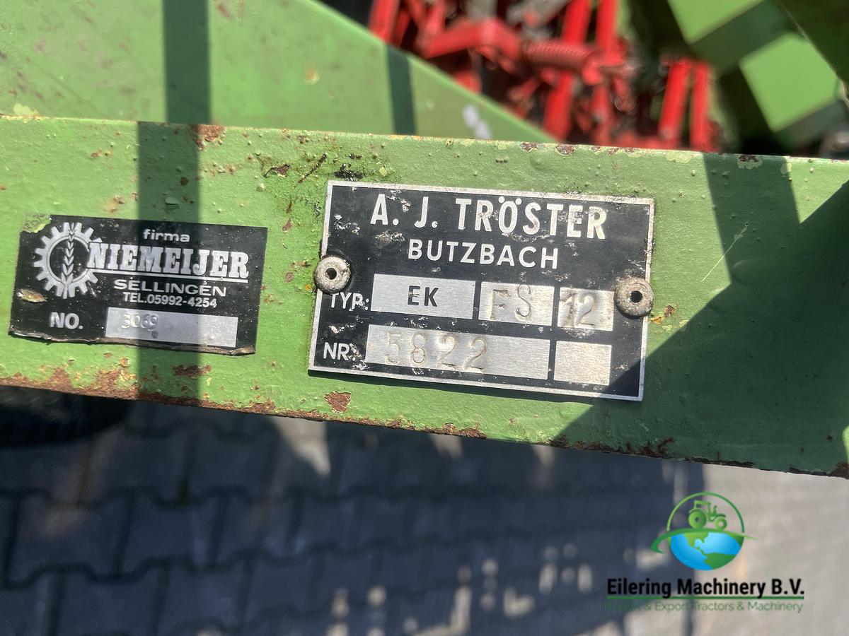 Used 1985 Hassia Exakta FS 12 row seeder