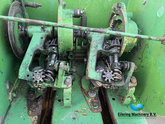 Used 1990 John Deere 336