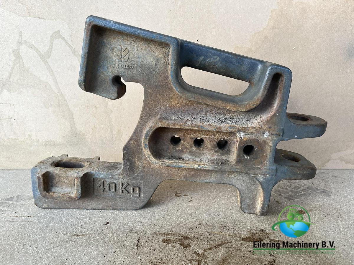 Used New Holland / Ford Front weight tow hook, center weight 82007009, E0NN3N247AA