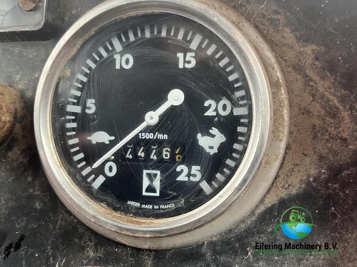 Used 1982 Massey Ferguson 595