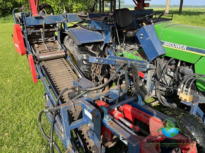 Used John Deere 5210 Brouwer 1565 sod cutter