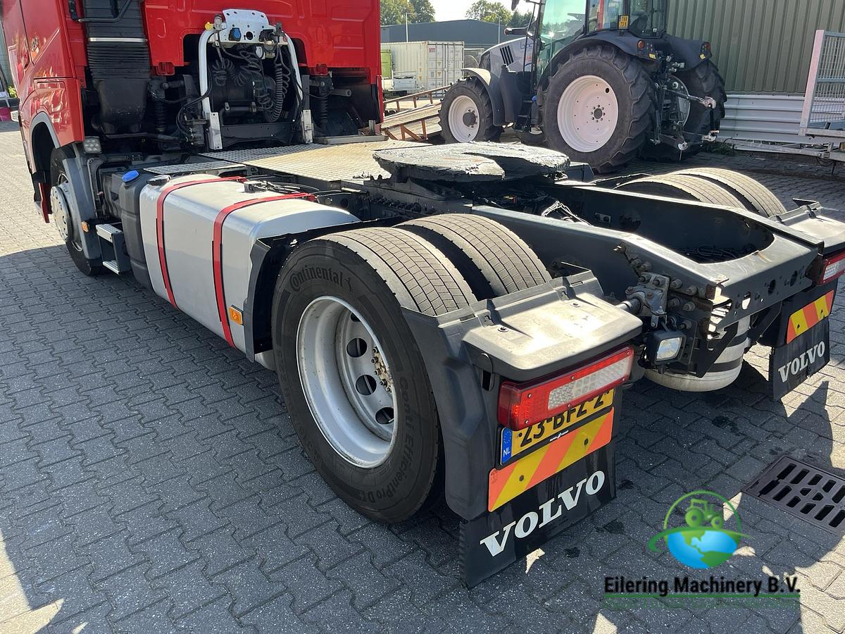 Used 2015 Volvo FH420