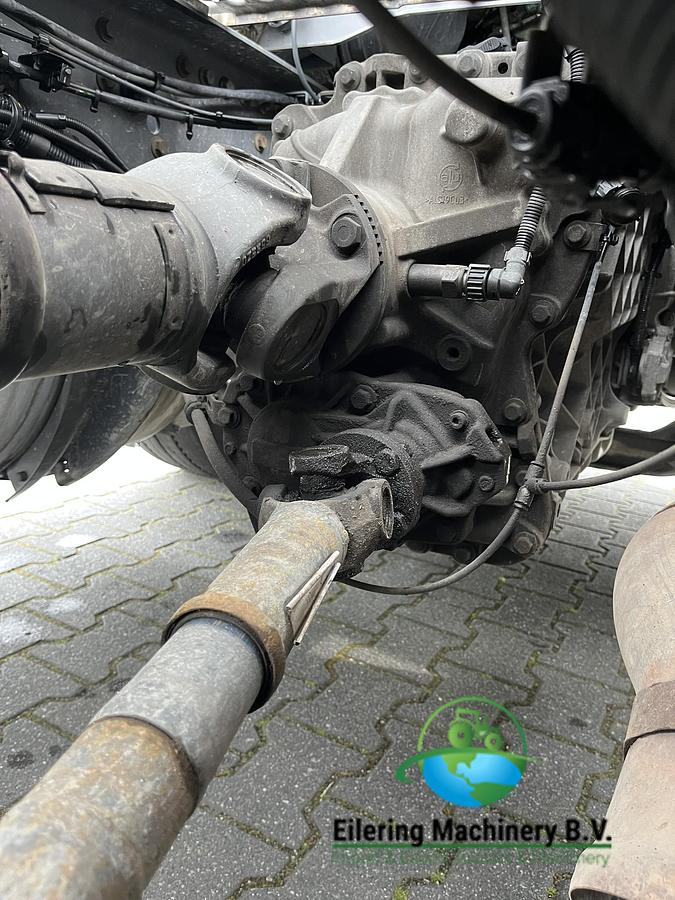 Used 2015 Volvo FH 460 + PTO