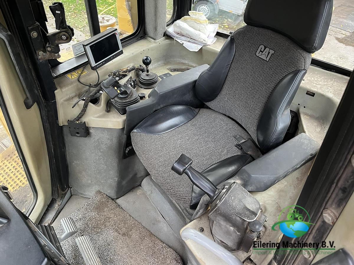 Used 2008 Caterpillar D6T LGP Trimble GPS Ripper