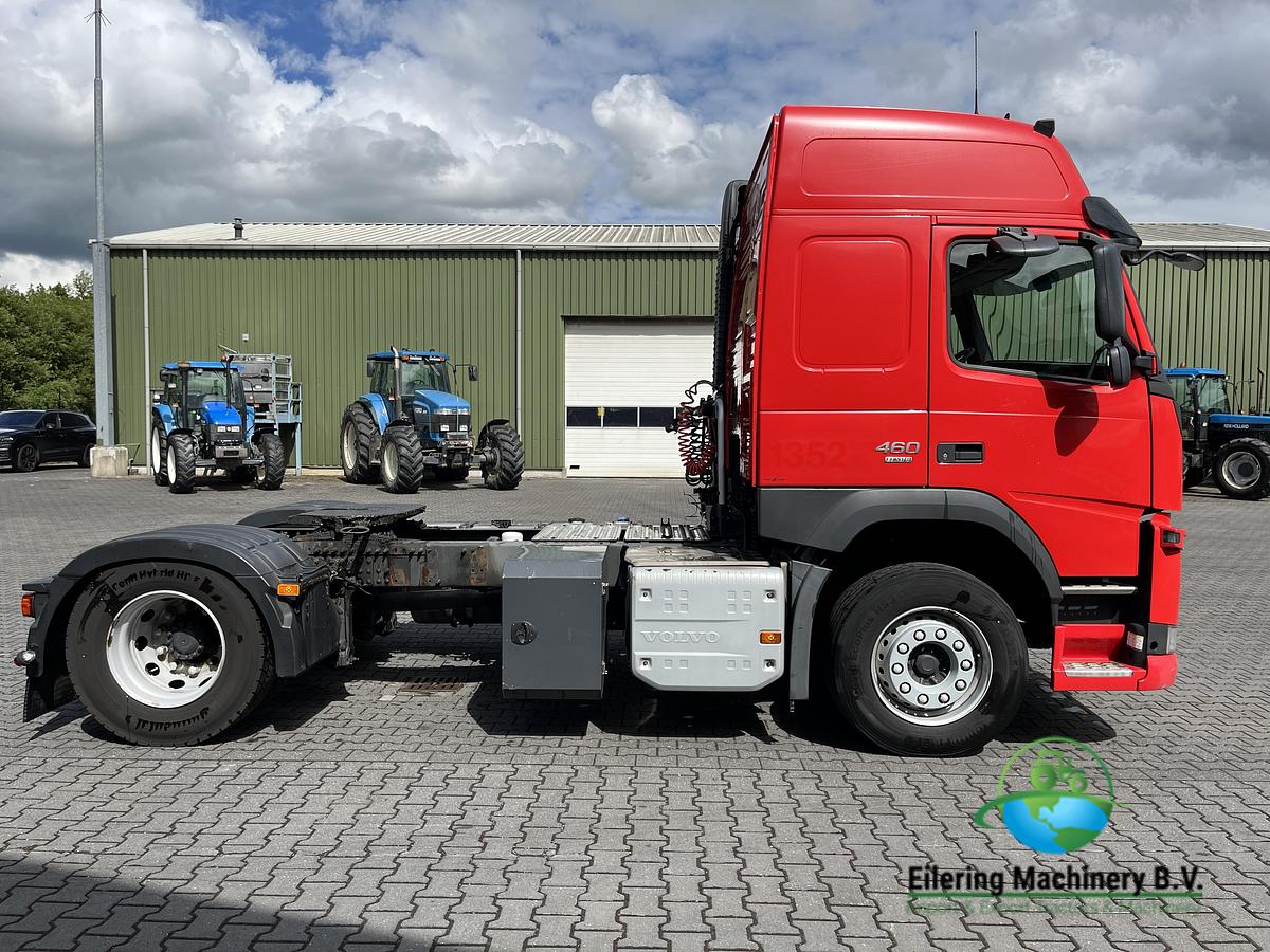 Used 2017 Volvo FM460 + PTO