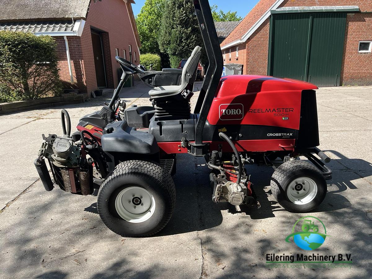 Used 2018 Toro Reelmaster 5010-H Crosstrax AWD