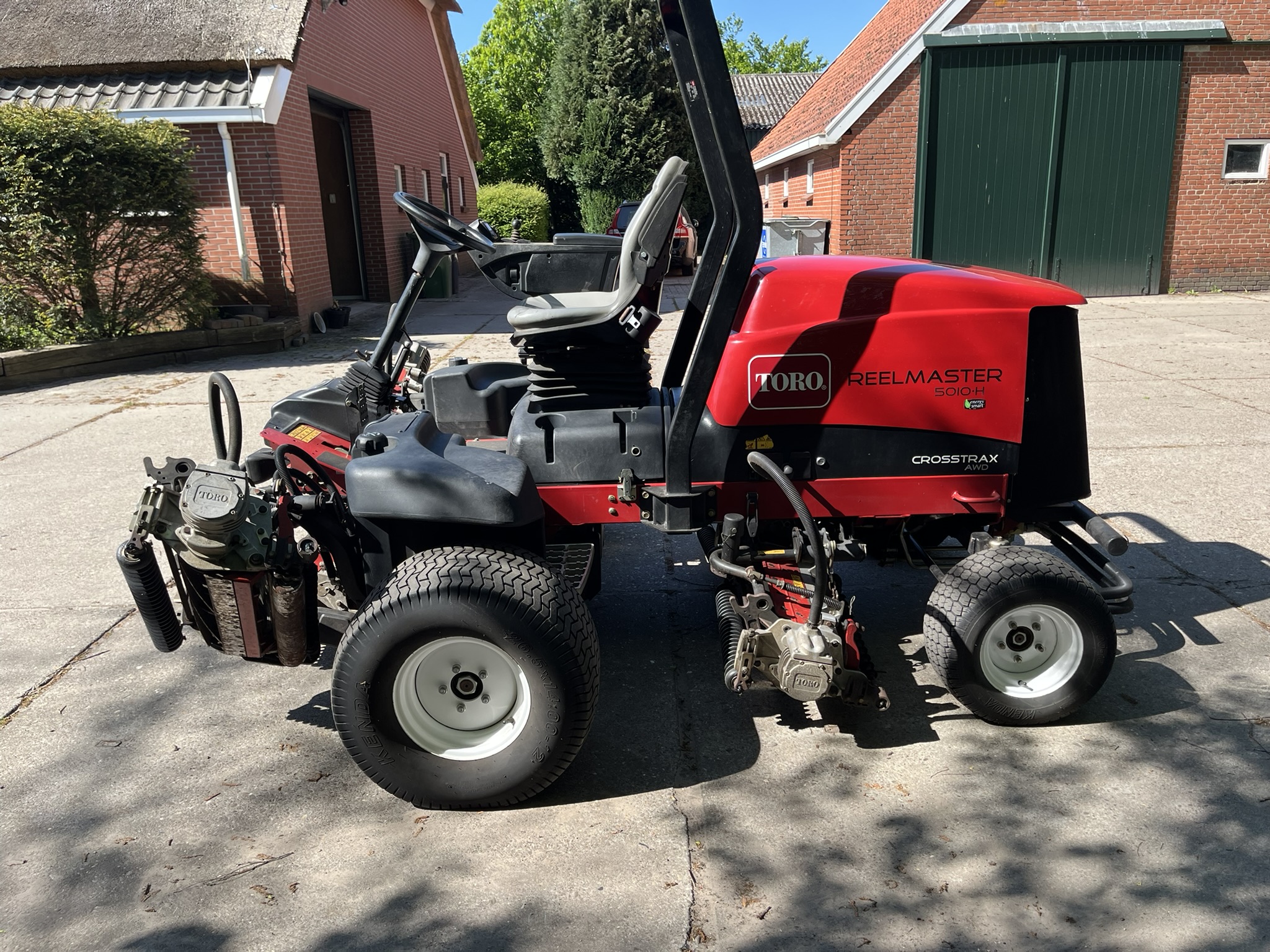Used 2018 Toro Reelmaster 5010-H Crosstrax AWD