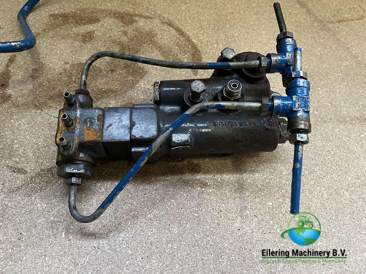 Used New Holland / Ford Hydraulic trailer brake 81874969 Aanhanger remventiel Ford