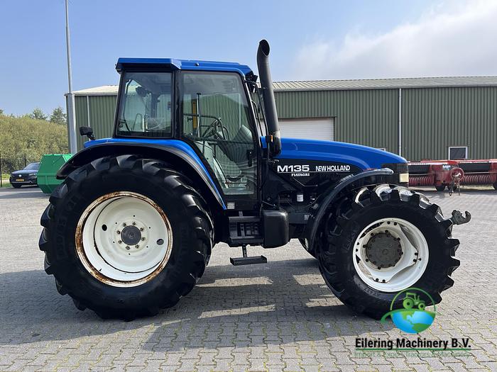 Used 1998 New Holland M135 Range Command, Creeper