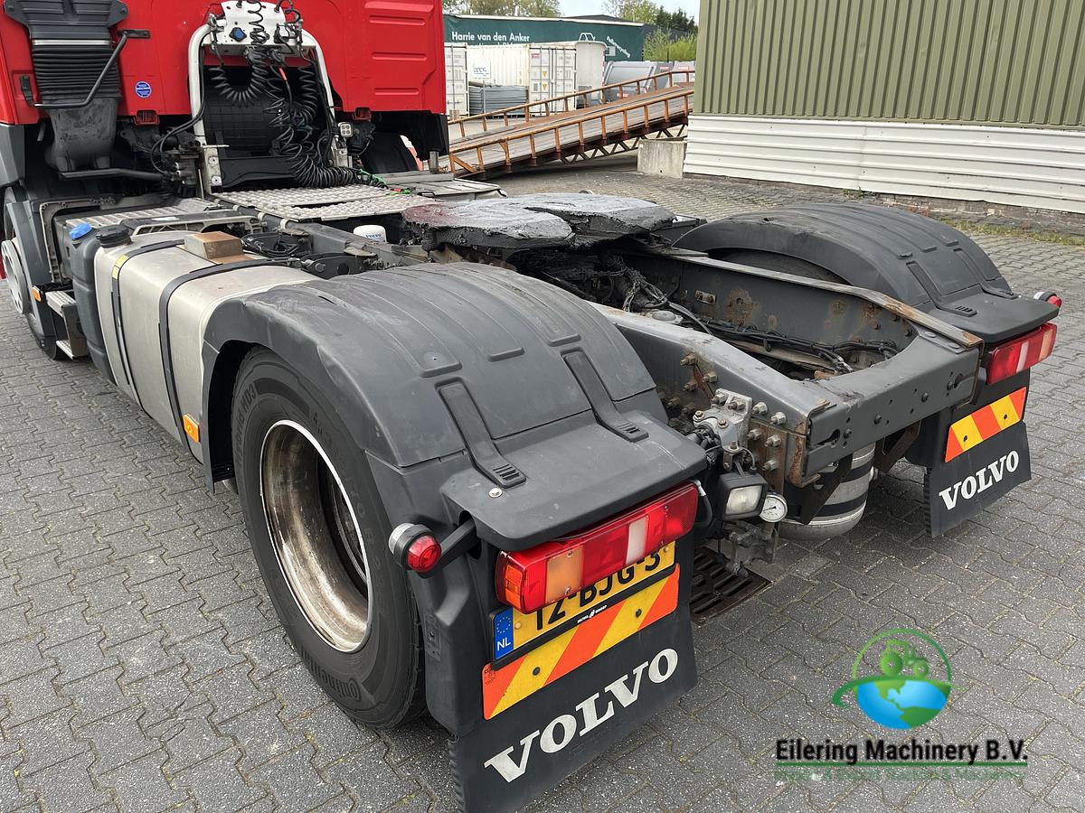 Used 2017 Volvo FM 460 + PTO