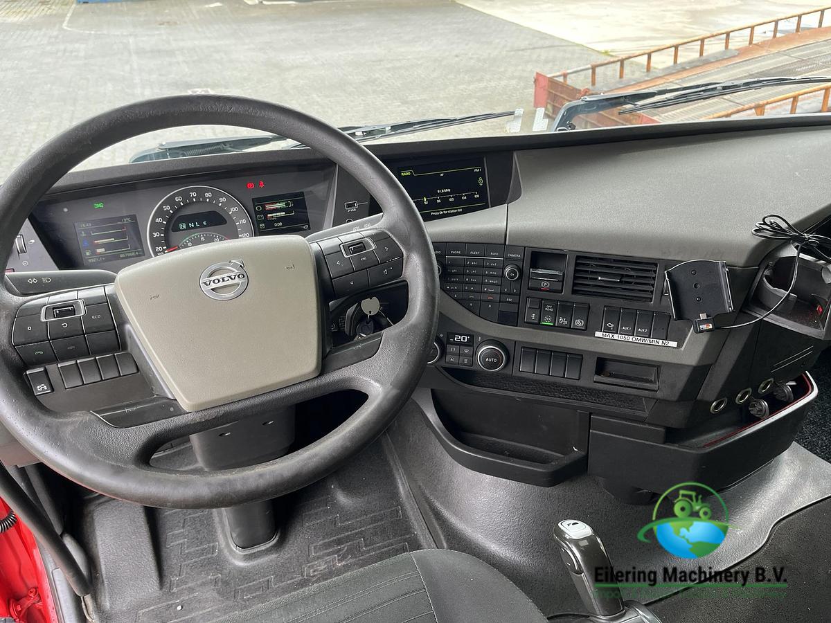 Used 2015 Volvo FH 460 + PTO