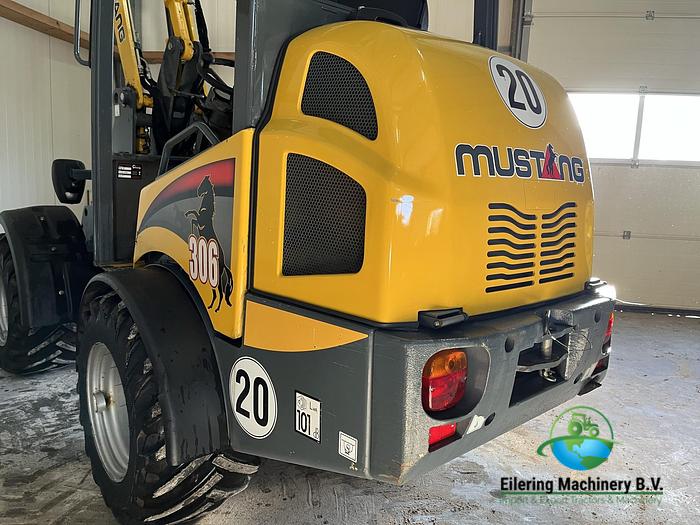 Used 2015 Mustang AL306