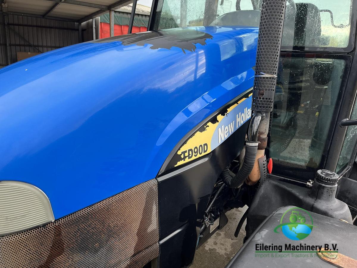 Used 2005 New Holland TD90 D