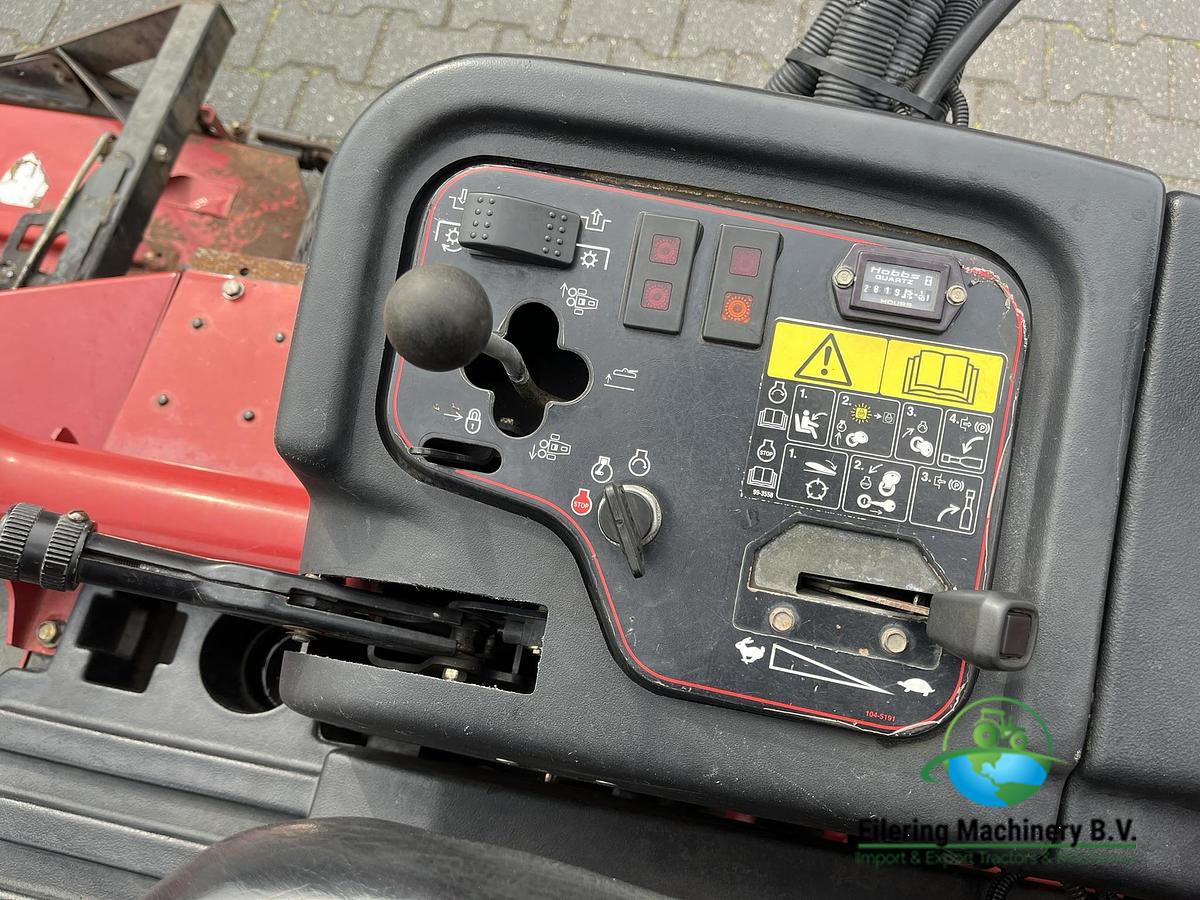 Used 2011 Toro Groundmaster 3500-D Sidewinder