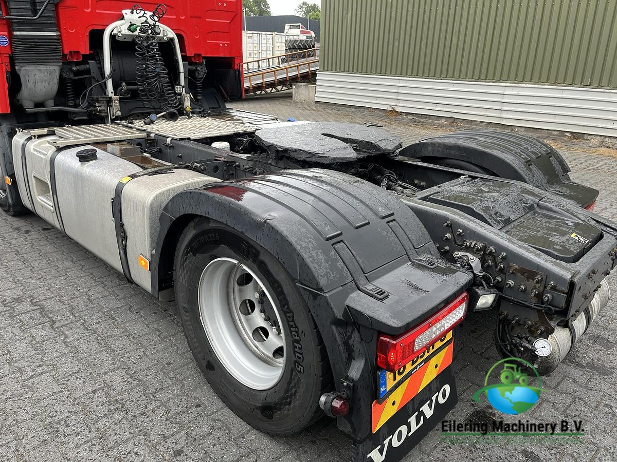 Used 2017 Volvo FH460 + PTO