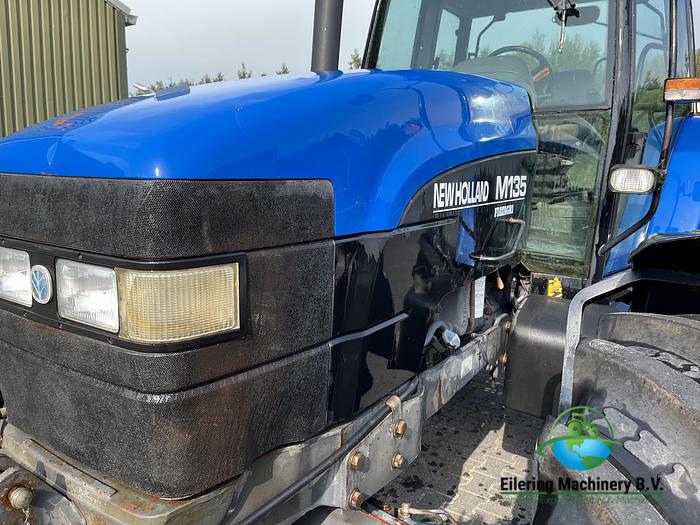 Used 1998 New Holland M135 Range Command, Creeper