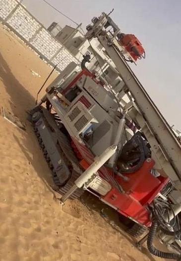 Used Comacchio MC 900 P Drill Rig