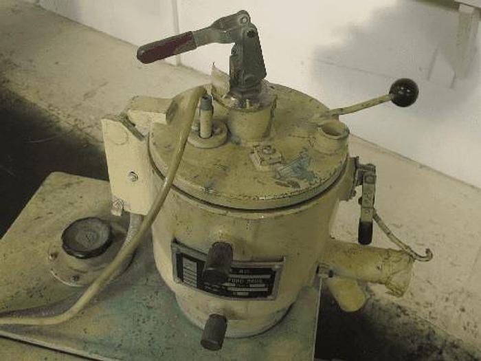 Used 7.5 LITER LITTLEFORD W-10 HIGH INTENSITY MIXER – S/S – JACKETED – #8324