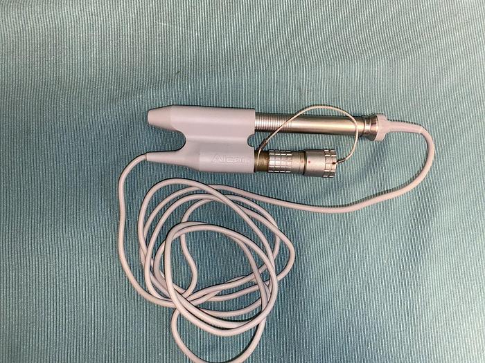 Gebraucht Alcon Turbosonic 375 Handstück und Sterilisationskassettenbox