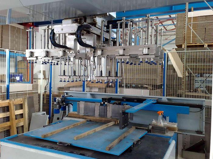 Used Finn-Power & Salvagnini   Panel Benders...  (Used)