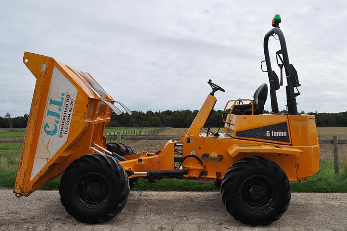 Used 2015 THWAITES 6 TONNE STRAIGHT TIP