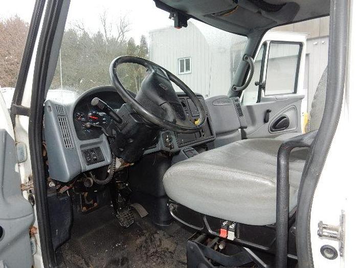 Used 2003 International 7400- Stock #: 8680