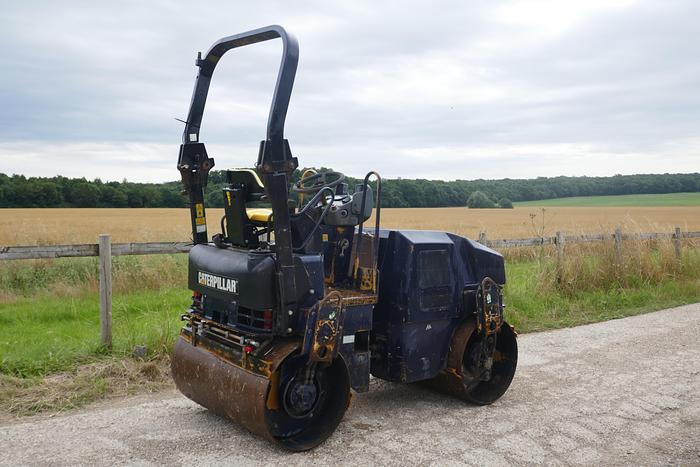 Used CAT CB24