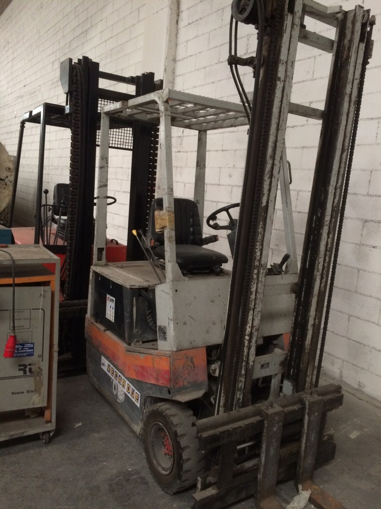 Usato SOLLEVATORI ELETTRICI DI VARIE MARCHE E MODELLI