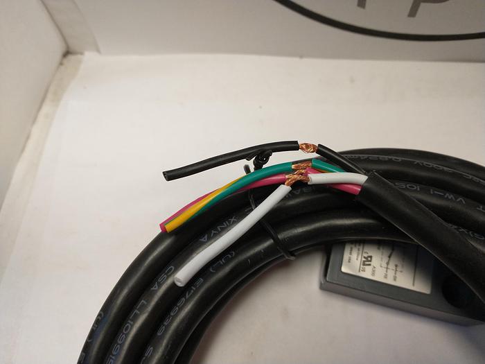 Dayton Limit Switch: SPDT, 10A @ 300V, 10A @ 300V Q300 Q300 Roller Plunger GH115