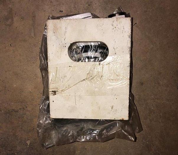 Schramm Block Stop & Sensor - 2873-0073