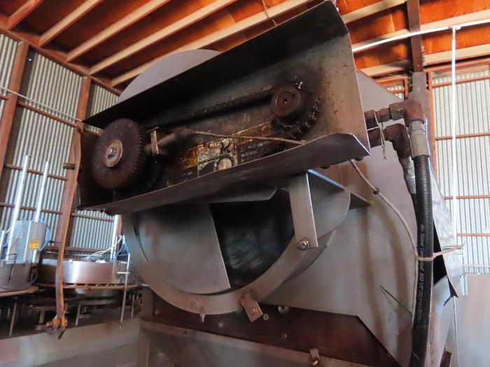 Used Van Mark 8 Roll Brush Peeler