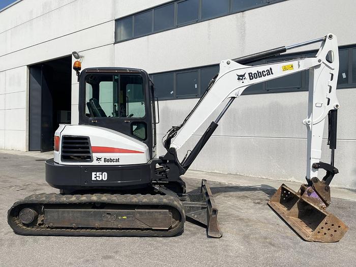 Usato 2013 BOBCAT E50