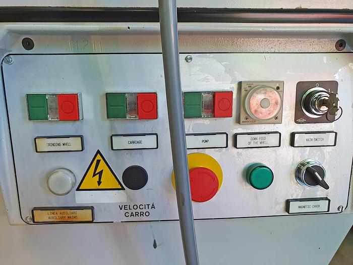 Used 1999 MVW Italy GM 1000 Knifegrinder for straight knives