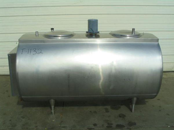 Used 400 GALLON BULK TANK.  SUNSET MODEL MCV400 SERIAL 10VT196