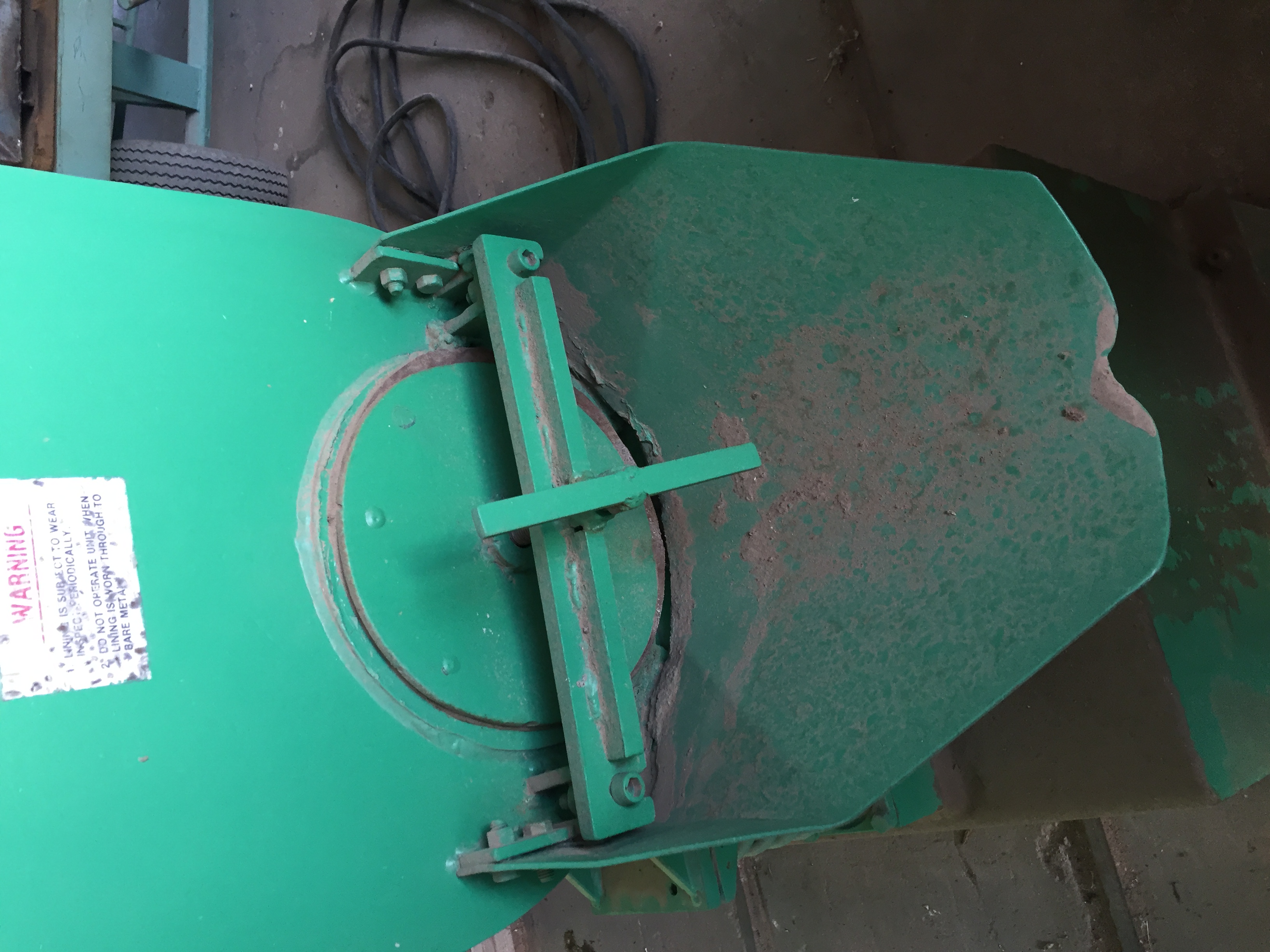 Used Ultramatic Vibratory Finisher