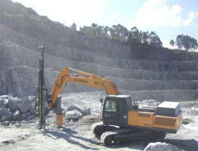 2015 Excavatriz MW-3500 Drilling Attachment
