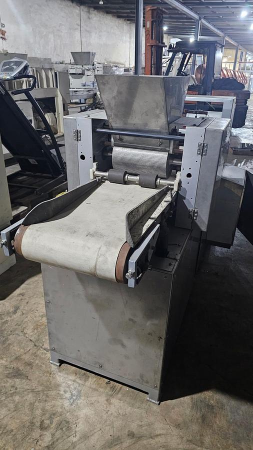 Gebraucht Creme-Einstreichmaschine für Waffelblätter - 28620