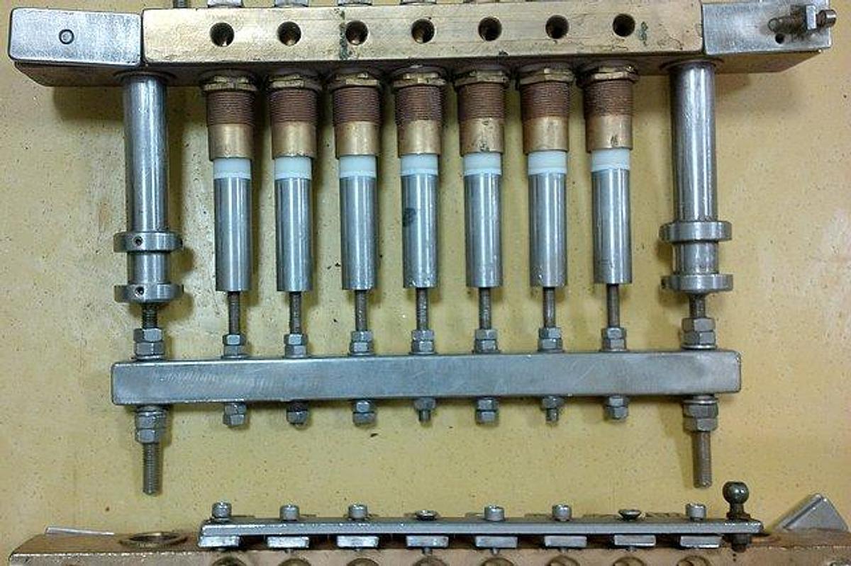 Gebraucht Dosiermaschine für Schokolade - 27536