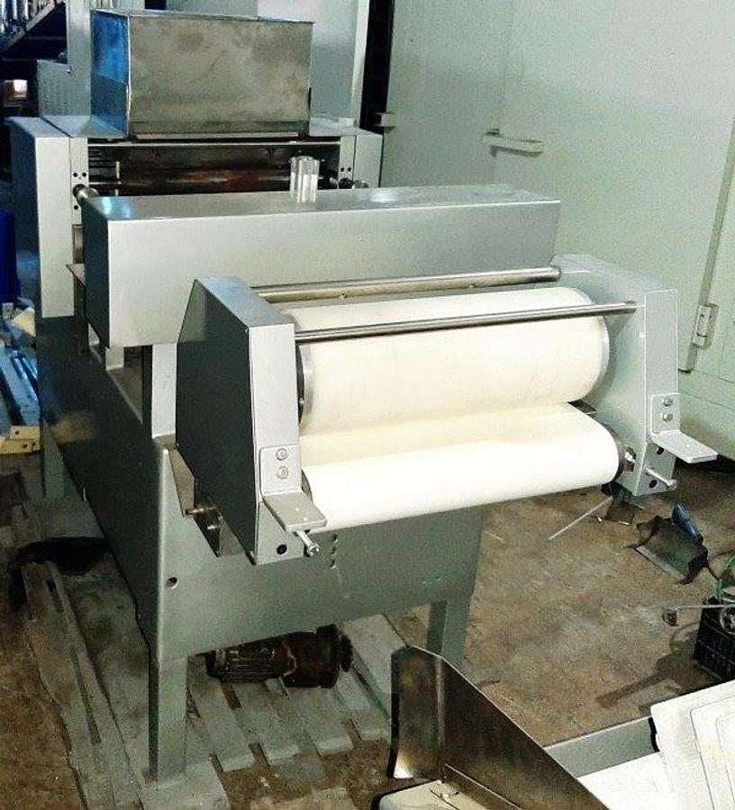 Überholt Waffel-Einstreichmaschine - 28970