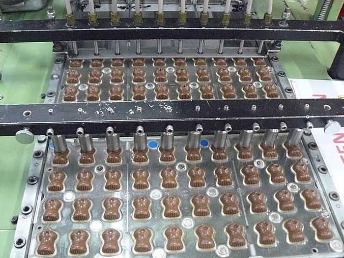 Gebraucht Gießmaschine für Hohlkörper - 29102