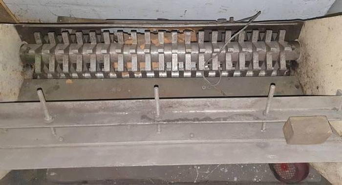 Gebraucht Brecher für div - 42517