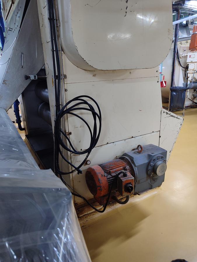 Gebraucht 1996 Carle & Montanari-OPM S.p.A. HF 518