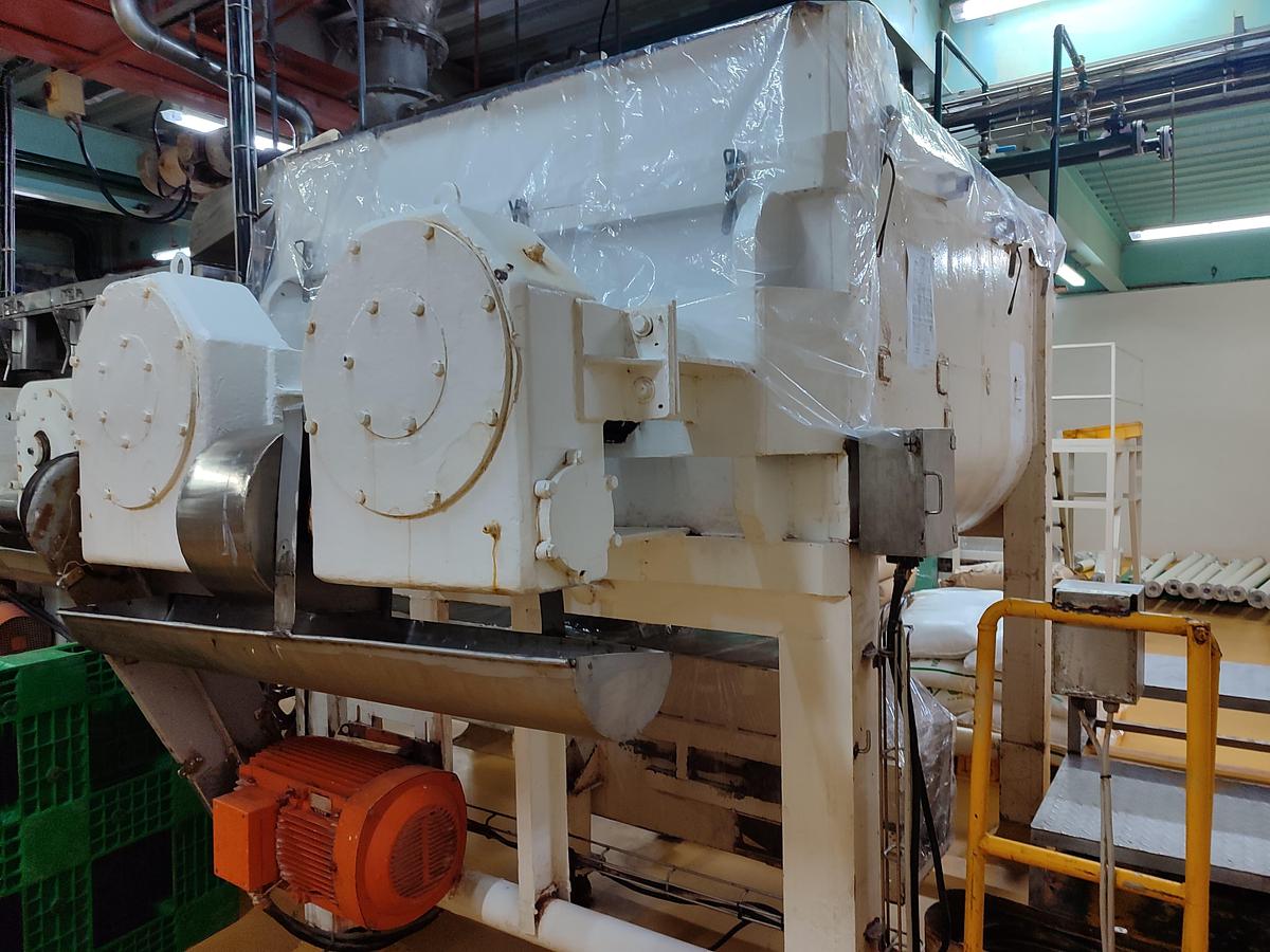 Gebraucht 1996 Carle & Montanari-OPM S.p.A. HF 518, refiner plus mixer and steelbelt