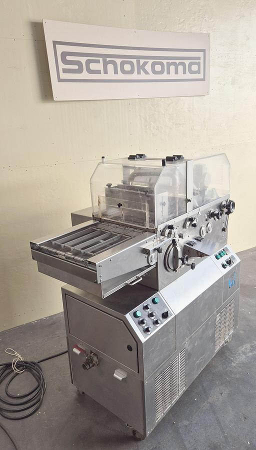 Gebraucht Überziehmaschine - 71671