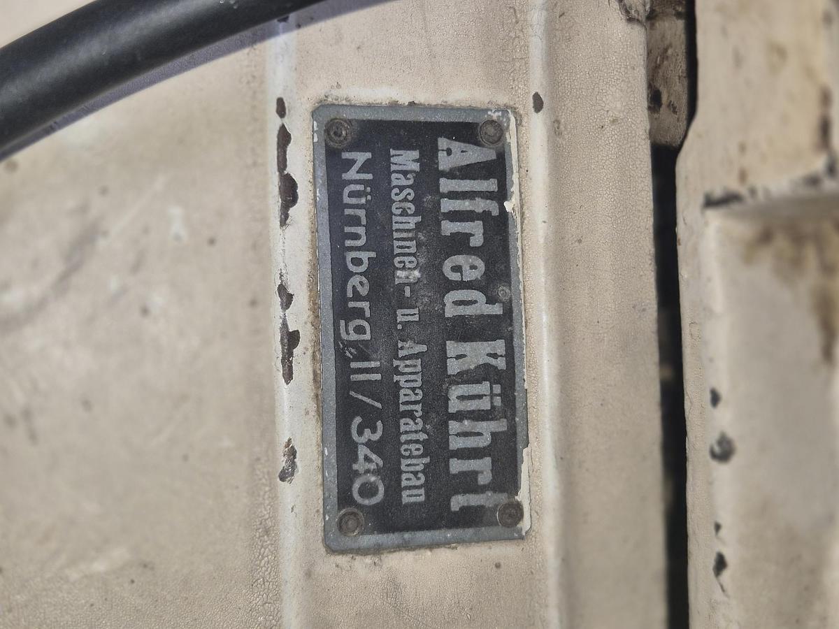 Gebraucht Portioniermaschine auf Hostie für Gebäck - 42988