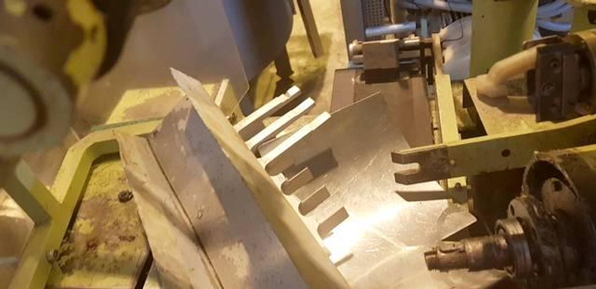 Gebraucht Doppeldrehpackmaschine für Bonbons - 28672